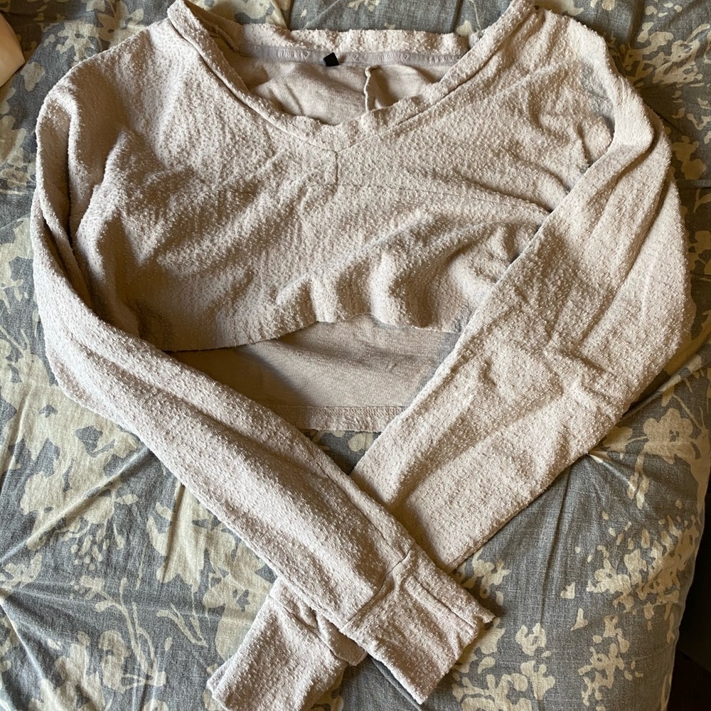 Cropped gymshark sweater